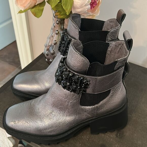 EUC Karl Lagerfeld Paris Boots(size 9.5) - Picture 14 of 16